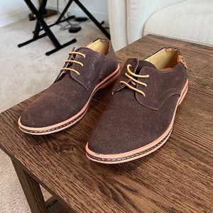 Mens brown dress shoes, only worn once